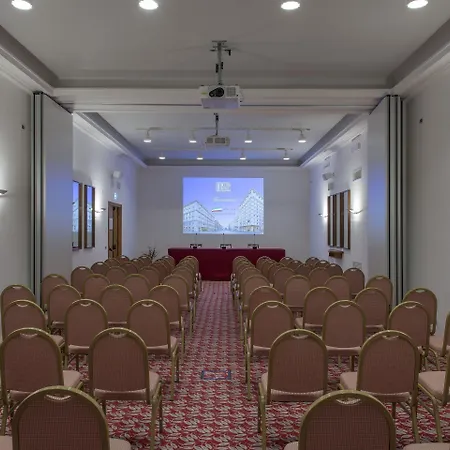 Bettoja Mediterraneo 4* Řím