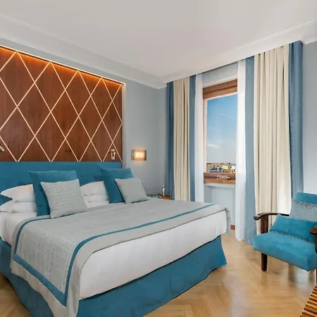 Bettoja Mediterraneo Szálloda 4*