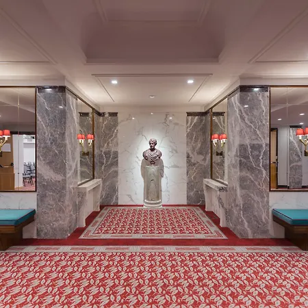 Bettoja Mediterraneo Szálloda 4*